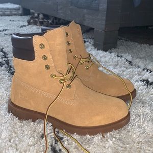 Women Timberlands